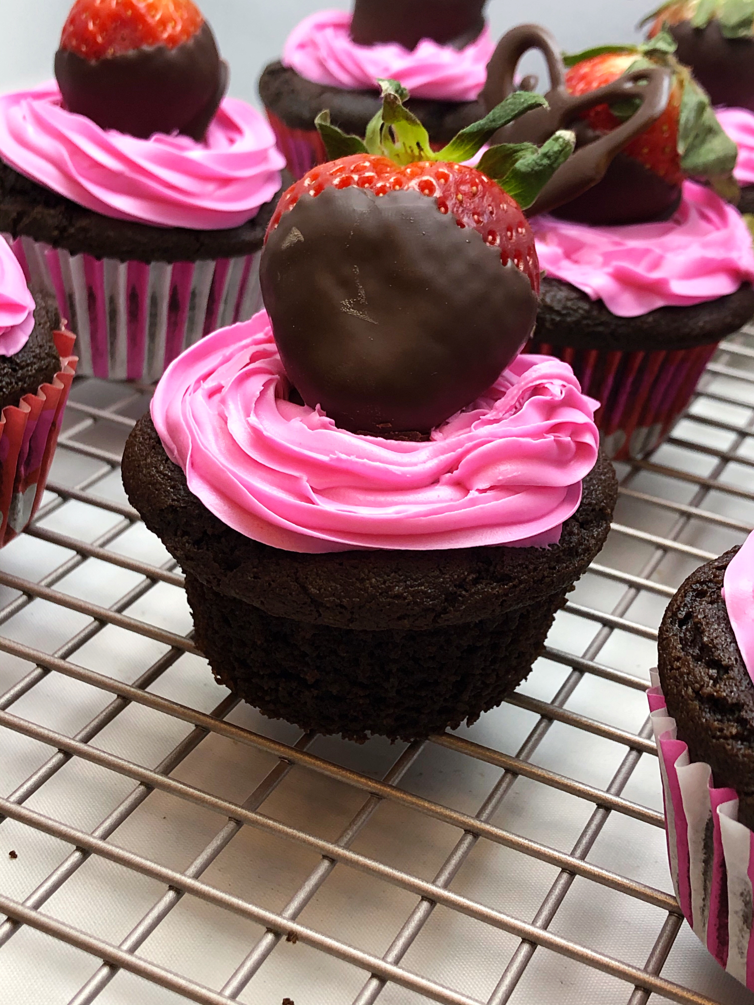 vegan paleo chocolate cupcakes